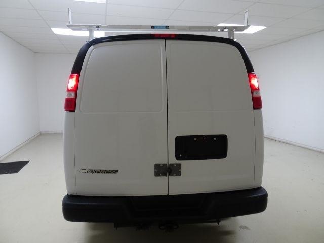 Chevrolet Express Cargo Van RWD 3500 135" 2019