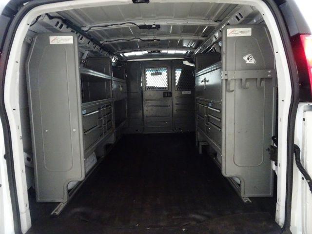 Chevrolet Express Cargo Van RWD 3500 135" 2019