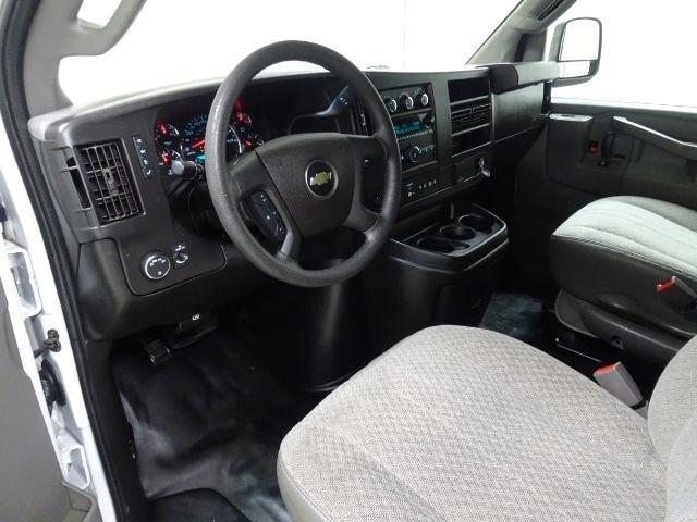 Chevrolet Express Cargo Van RWD 3500 135" 2019