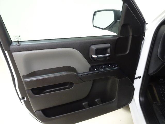 Chevrolet Silverado 1500 4WD Crew Cab 143.5" Work Truck 2017