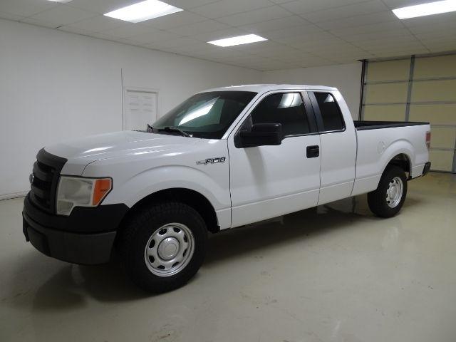 Ford F-150 2WD SuperCab 145" Lariat 2014