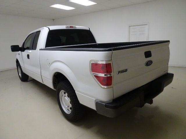 Ford F-150 2WD SuperCab 145" Lariat 2014