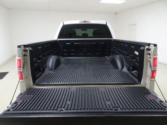 Ford F-150 2WD SuperCab 145" Lariat 2014