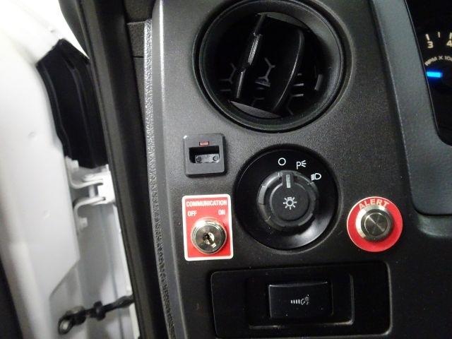 Ford F-150 2WD SuperCab 145" Lariat 2014
