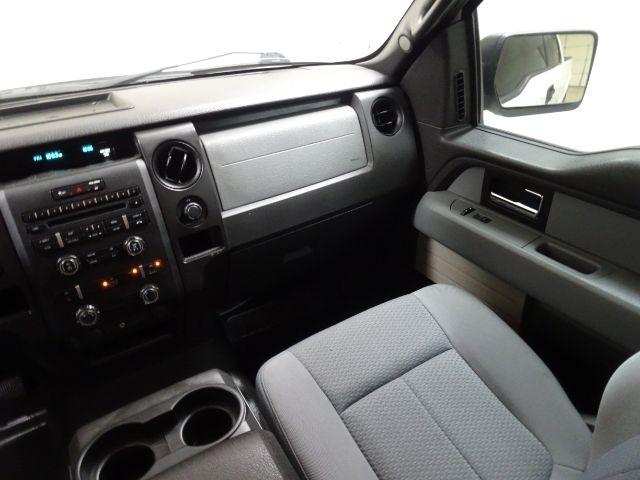 Ford F-150 2WD SuperCab 145" Lariat 2014