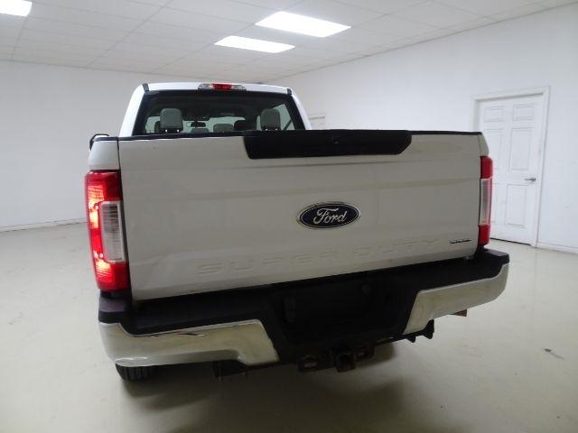 Ford Super Duty F-250 SRW King Ranch 4WD Crew Cab 8' Box 2019