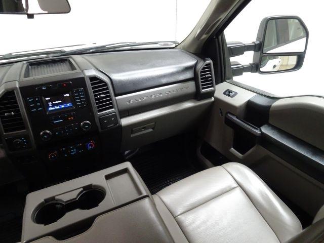 Ford Super Duty F-250 SRW King Ranch 4WD Crew Cab 8' Box 2019
