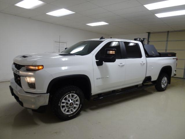 Chevrolet Silverado 2500HD 4WD Crew Cab 172" LT 2022