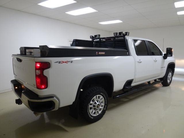 Chevrolet Silverado 2500HD 4WD Crew Cab 172" LT 2022