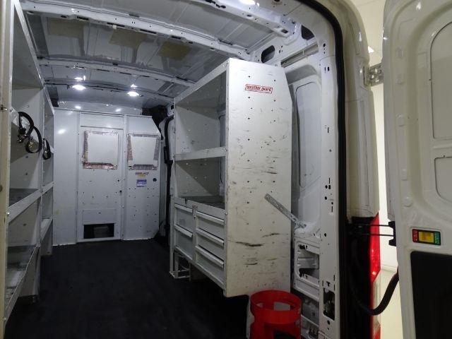 Ford Transit Van T-250 148" Med Rf 9000 GVWR Sliding RH Dr 2019