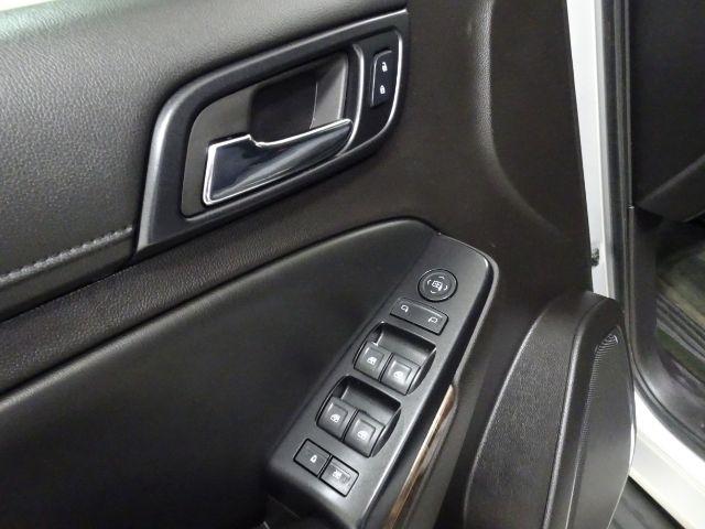 Chevrolet Tahoe 4WD 4dr LS 2015