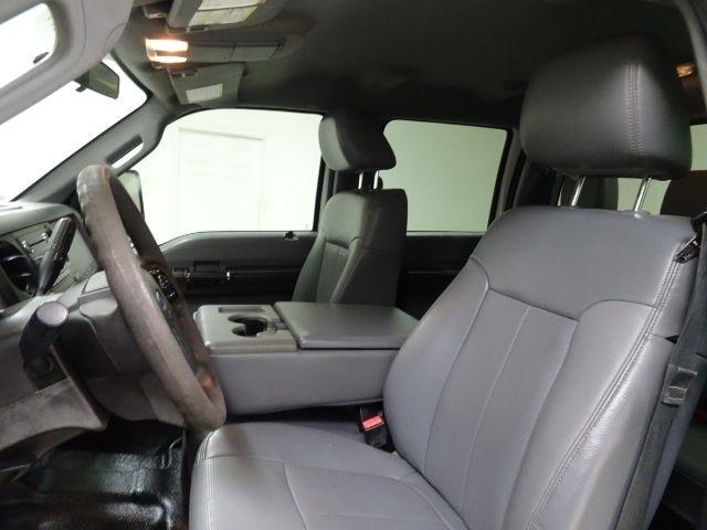 Ford Super Duty F-350 SRW 2WD Crew Cab 156" King Ranch 2016