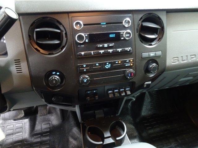 Ford Super Duty F-350 SRW 2WD Crew Cab 156" King Ranch 2016