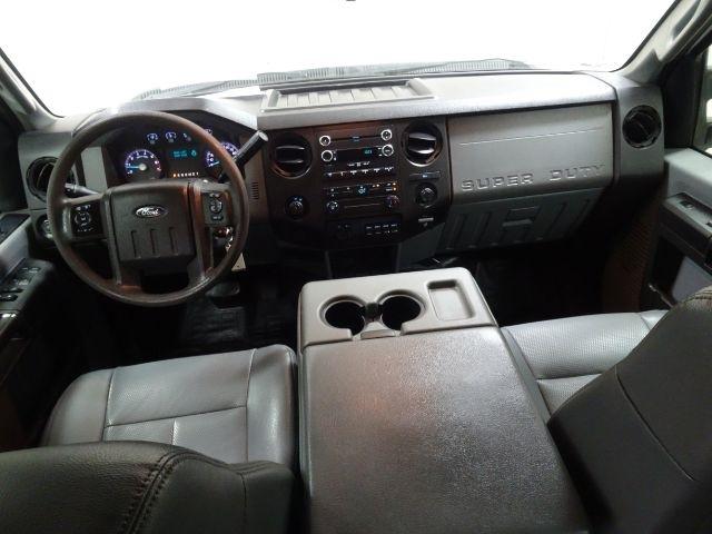 Ford Super Duty F-350 SRW 2WD Crew Cab 156" King Ranch 2016