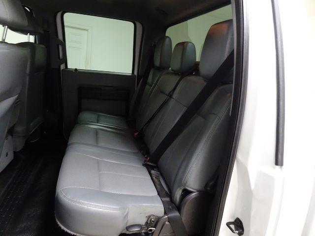 Ford Super Duty F-350 SRW 2WD Crew Cab 156" King Ranch 2016