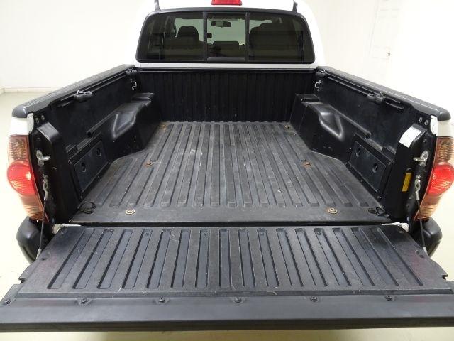 Toyota Tacoma 2WD Double Cab I4 AT (Natl) 2013