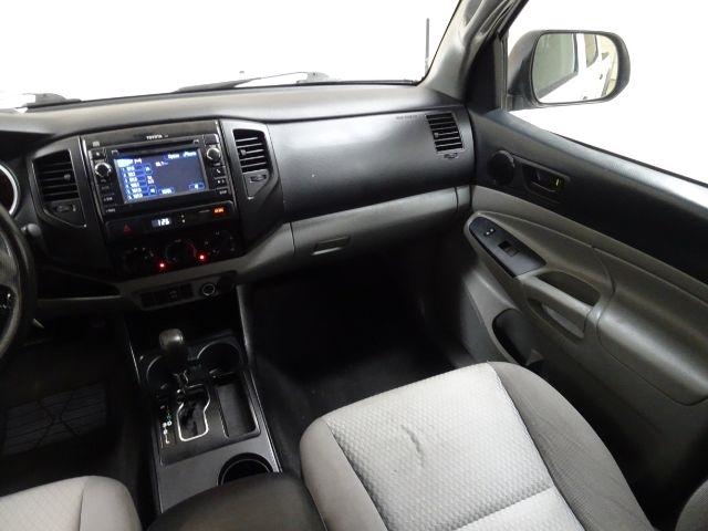Toyota Tacoma 2WD Double Cab I4 AT (Natl) 2013