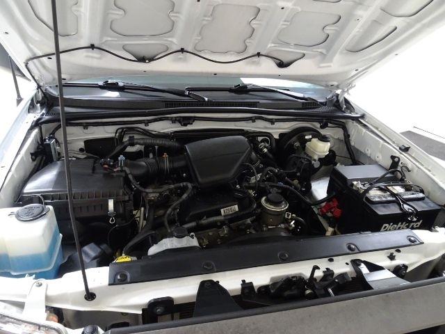 Toyota Tacoma 2WD Double Cab I4 AT (Natl) 2013