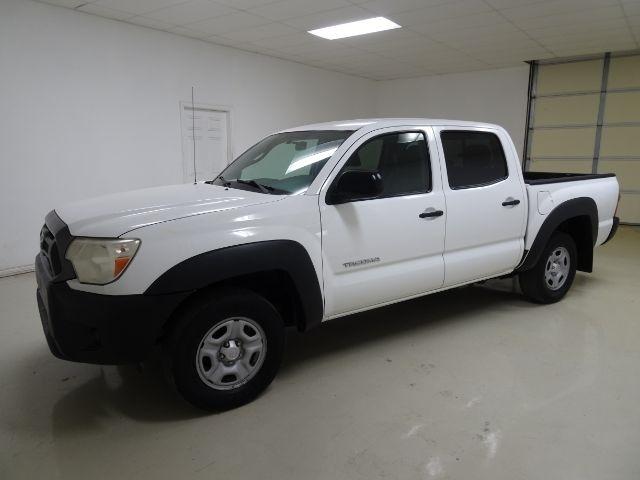 Toyota Tacoma 2WD Double Cab I4 AT (Natl) 2013