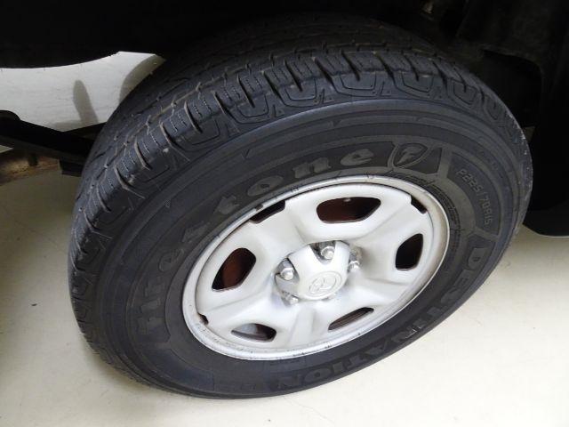 Toyota Tacoma 2WD Double Cab I4 AT (Natl) 2013