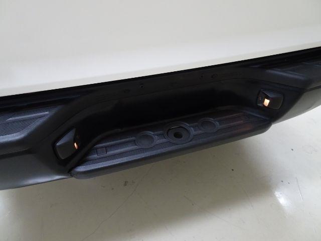 Toyota Tacoma 2WD Double Cab I4 AT (Natl) 2013