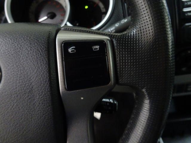 Toyota Tacoma 2WD Double Cab I4 AT (Natl) 2013