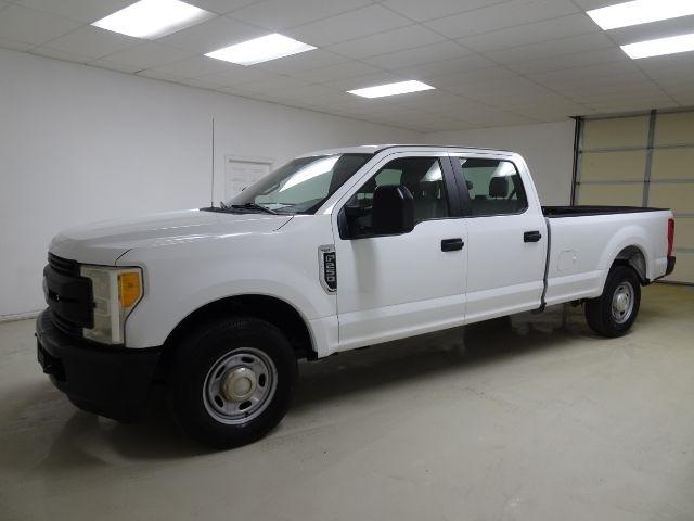 Ford Super Duty F-250 SRW King Ranch 2WD Crew Cab 8' Box 2017
