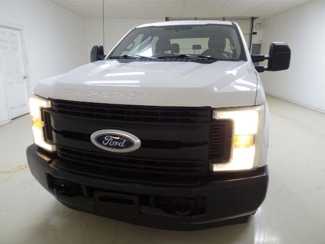 Ford Super Duty F-250 SRW King Ranch 2WD Crew Cab 8' Box 2017