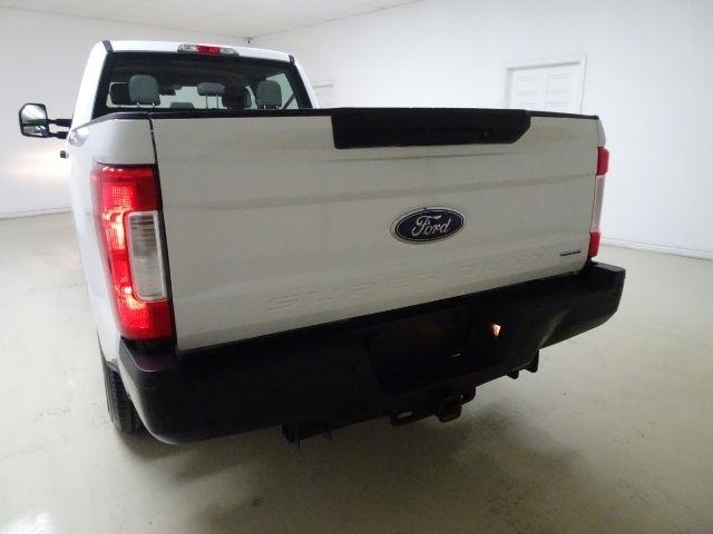 Ford Super Duty F-250 SRW King Ranch 2WD Crew Cab 8' Box 2017