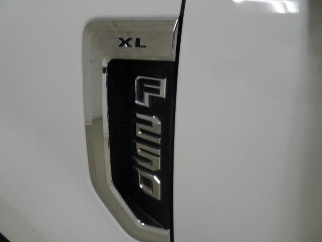 Ford Super Duty F-250 SRW King Ranch 2WD Crew Cab 8' Box 2017