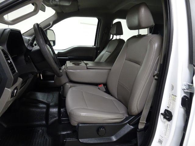 Ford Super Duty F-250 SRW King Ranch 2WD Crew Cab 8' Box 2017