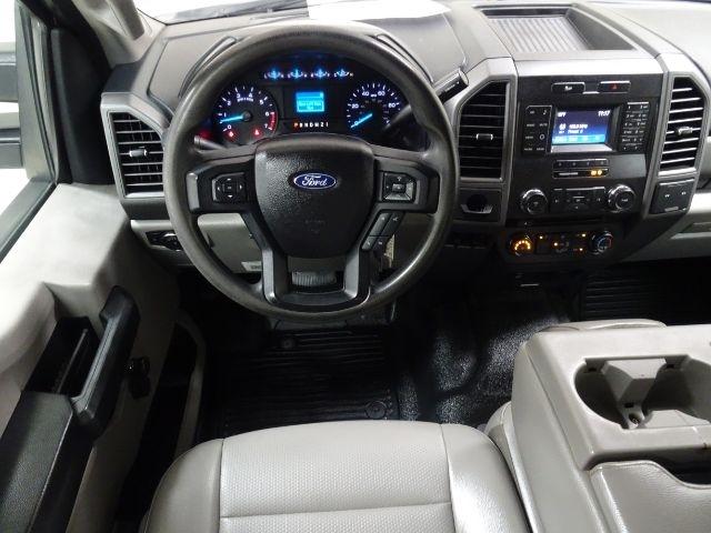 Ford Super Duty F-250 SRW King Ranch 2WD Crew Cab 8' Box 2017