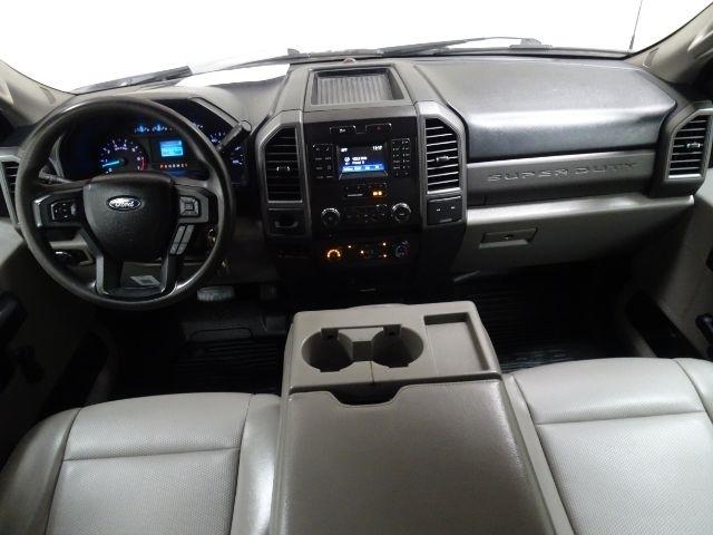 Ford Super Duty F-250 SRW King Ranch 2WD Crew Cab 8' Box 2017