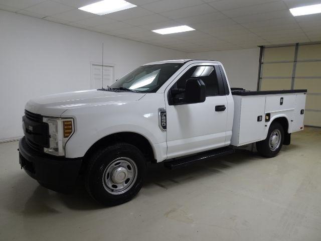 Ford Super Duty F-250 SRW XLT 2WD Reg Cab 8' Box 2019