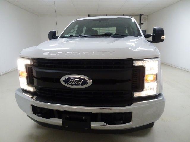 Ford Super Duty F-250 SRW King Ranch 2WD Crew Cab 8' Box 2019