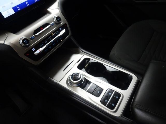 Ford Explorer XLT RWD 2021