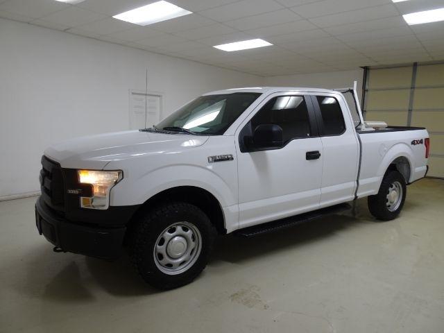 Ford F-150 Lariat 4WD SuperCab 8' Box 2017