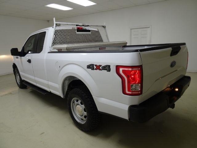 Ford F-150 Lariat 4WD SuperCab 8' Box 2017