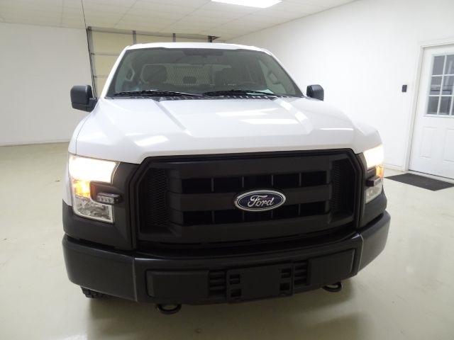 Ford F-150 Lariat 4WD SuperCab 8' Box 2017