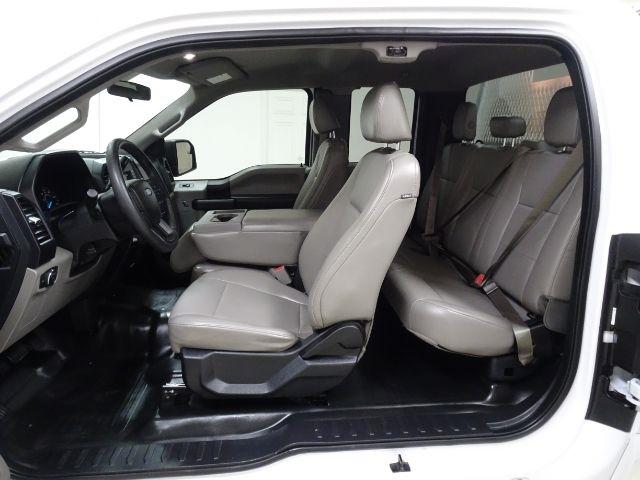 Ford F-150 Lariat 4WD SuperCab 8' Box 2017