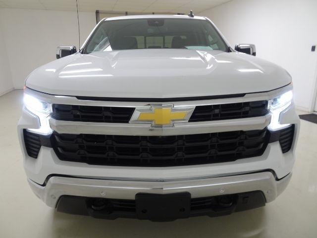 Chevrolet Silverado 1500 4WD Crew Cab 147" LT w/1LT 2025
