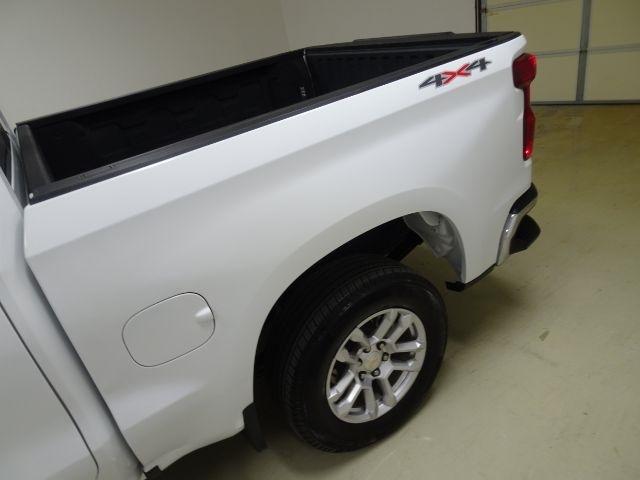 Chevrolet Silverado 1500 4WD Crew Cab 147" LT w/1LT 2025