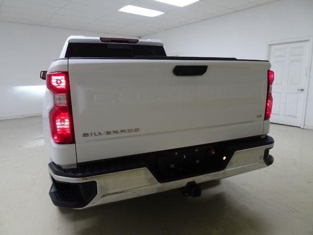 Chevrolet Silverado 1500 4WD Crew Cab 147" LT w/1LT 2025