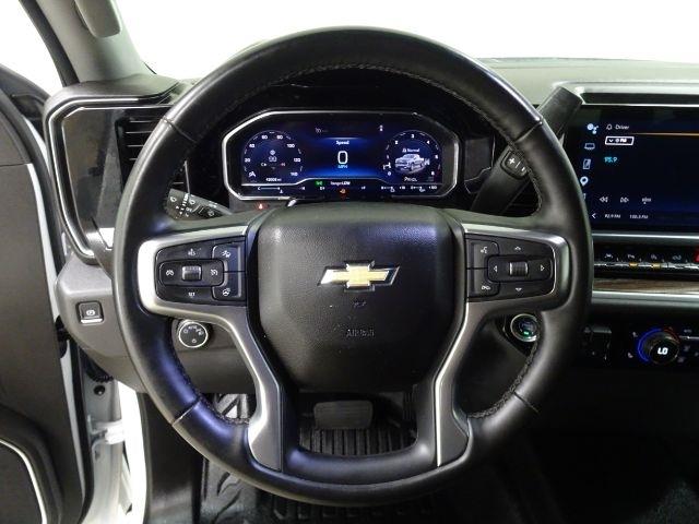 Chevrolet Silverado 1500 4WD Crew Cab 147" LT w/1LT 2025