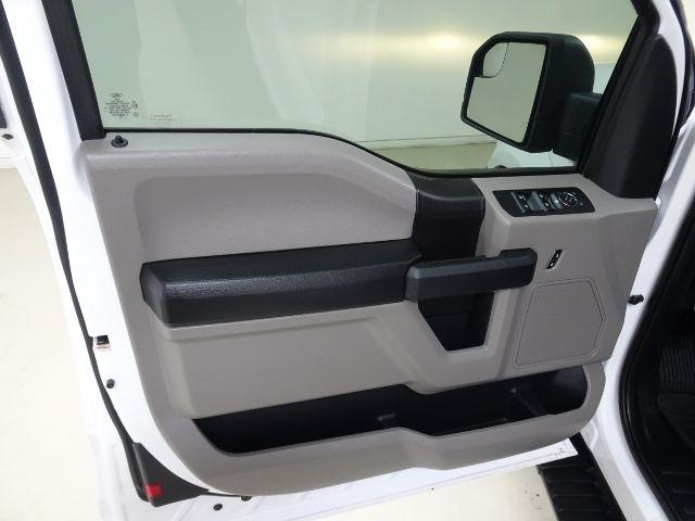 Ford F-150 4WD SuperCab 145" Lariat 2016