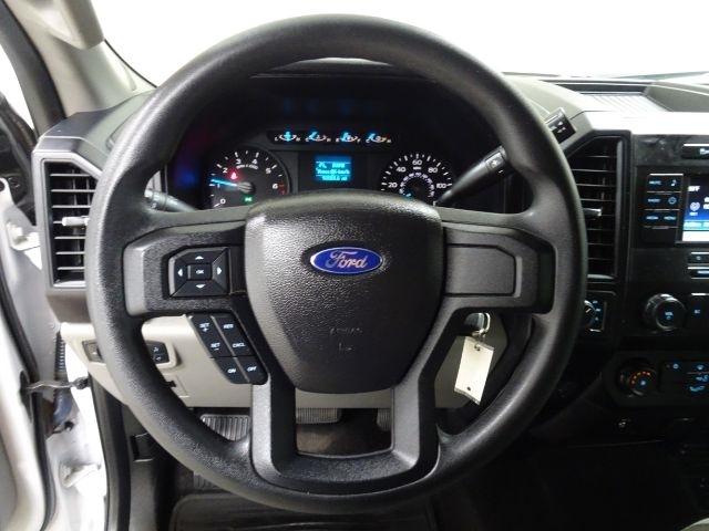 Ford F-150 4WD SuperCab 145" Lariat 2016