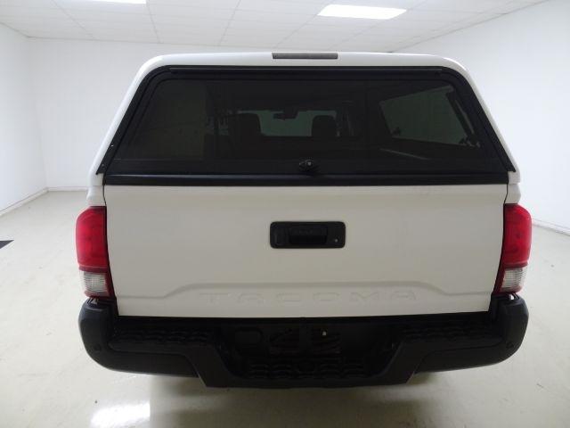 Toyota Tacoma 2WD SR5 Access Cab 6' Bed I4 AT (Natl) 2022