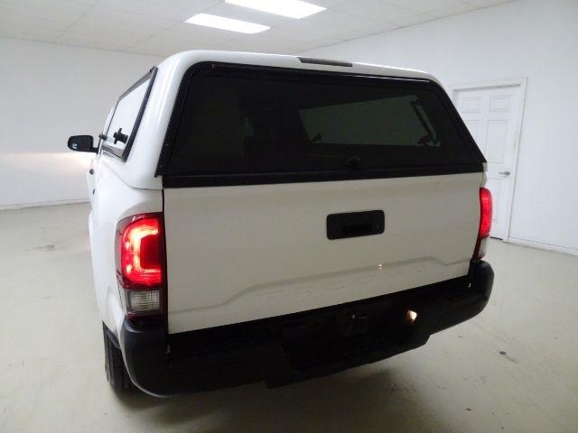 Toyota Tacoma 2WD SR5 Access Cab 6' Bed I4 AT (Natl) 2022