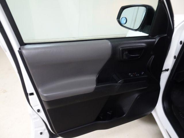 Toyota Tacoma 2WD SR5 Access Cab 6' Bed I4 AT (Natl) 2022