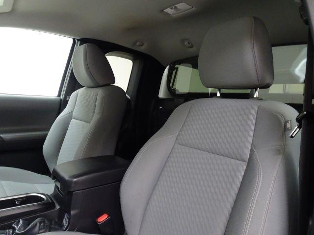 Toyota Tacoma 2WD SR5 Access Cab 6' Bed I4 AT (Natl) 2022
